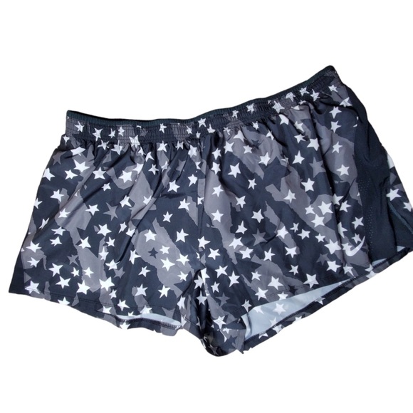 Nike women’s Dri-Fit Americana Running shorts plus size 3X - Picture 3 of 5